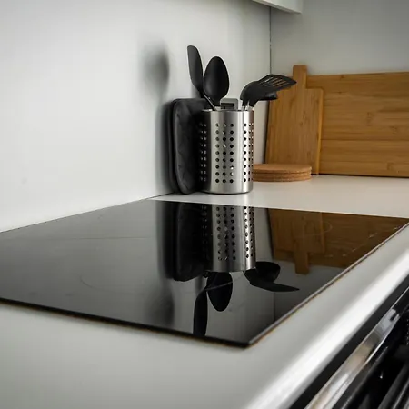 Italianflat - Spacious 3 Bedroom With Balcony San Babila Area Διαμέρισμα *