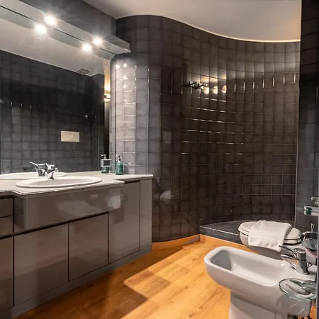 Διαμέρισμα Italianflat - Spacious 3 Bedroom With Balcony San Babila Area Μιλάνο